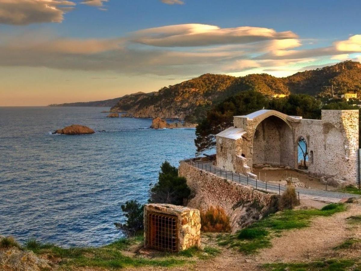 Sandra By Danlux Invest Tossa de Mar Exterior photo