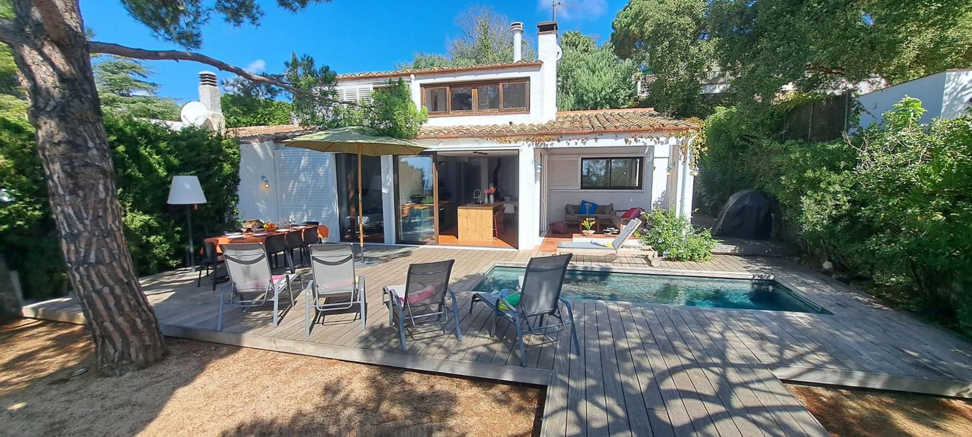 Sandra By Danlux Invest Tossa de Mar Exterior photo